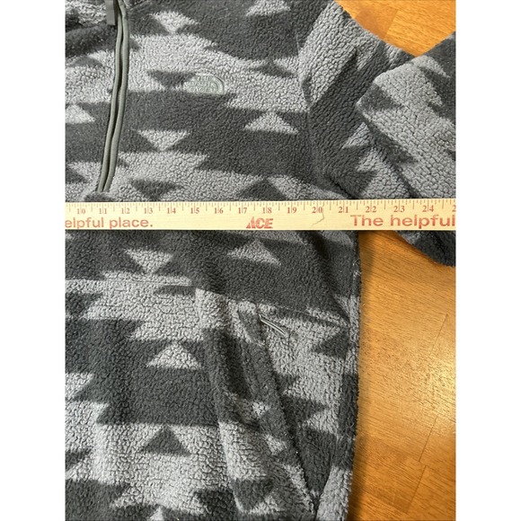 The North Face Mens Large 1/2 Zip Jacket Grey Aztec Fleece Long Sleeve Mock Neck - Picture 10 of 15